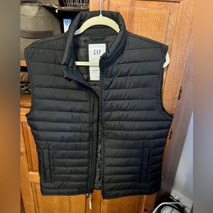 Gap vest for men size M black color